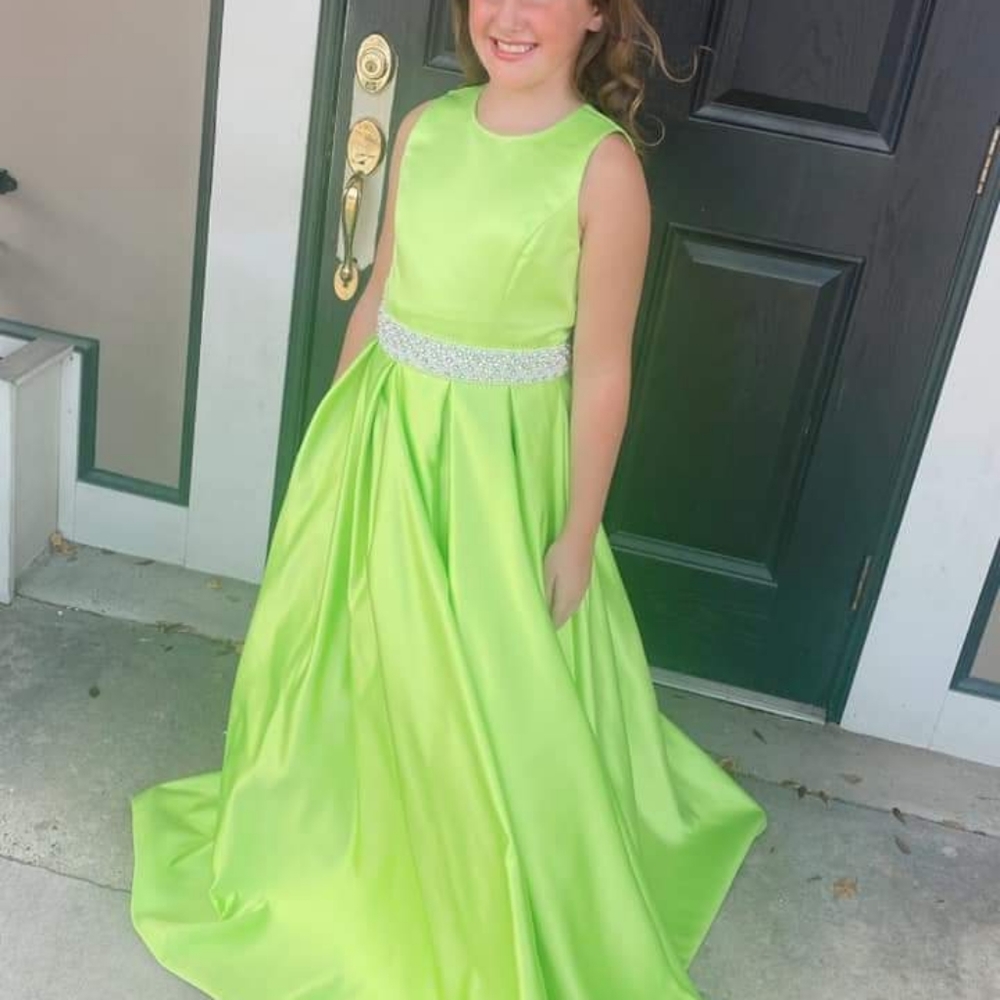 Ashley lauren girls size 12